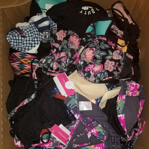 Mystery box of swimwear mixed lot 10 item total - Picture 3 of 8